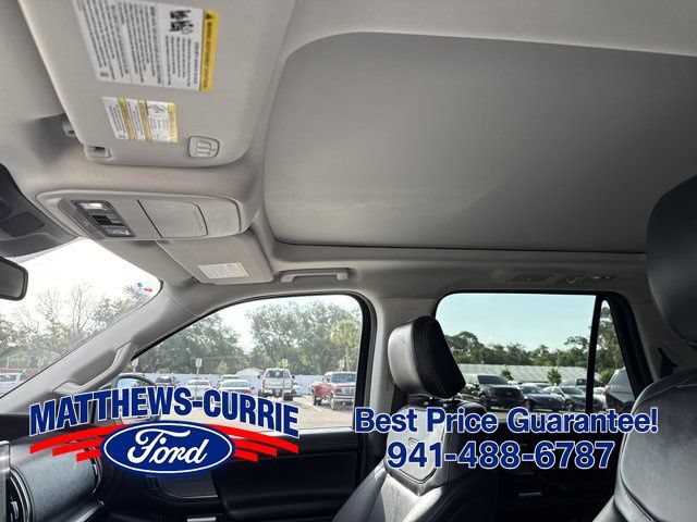 Certified 2025 Ford Expedition Platinum AWD/4WD image 11
