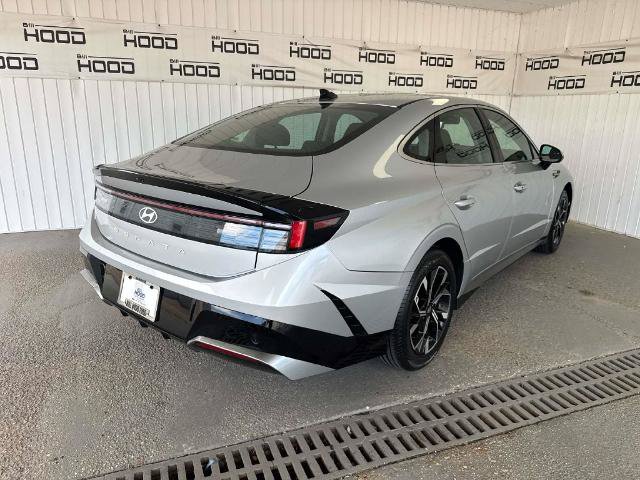 Used 2025 Hyundai Sonata SEL FWD image 10