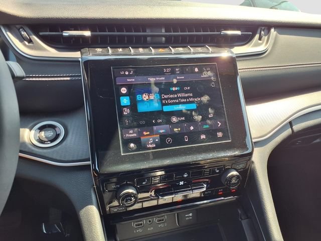 Used 2023 Jeep Grand Cherokee L Laredo AWD/4WD image 20