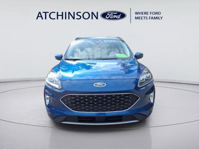 Certified 2022 Ford Escape Titanium FWD image 2