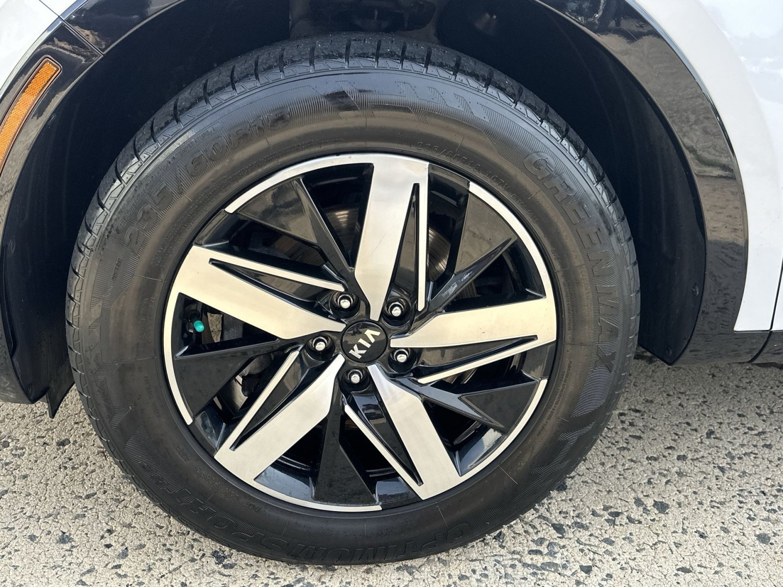 Used 2021 Kia Sorento S FWD image 20