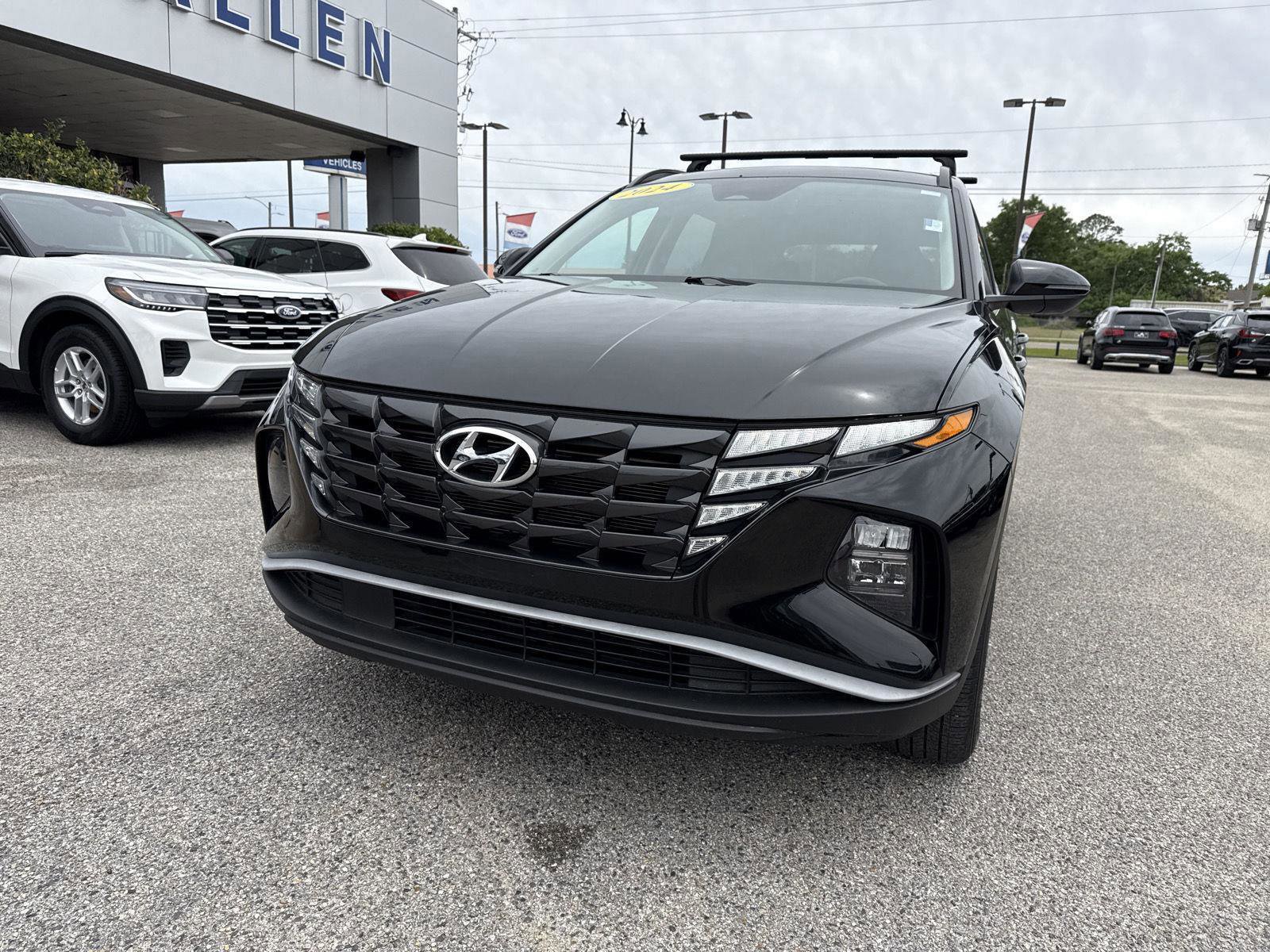 Used 2024 Hyundai Tucson SEL w/ Convenience Package FWD image 3