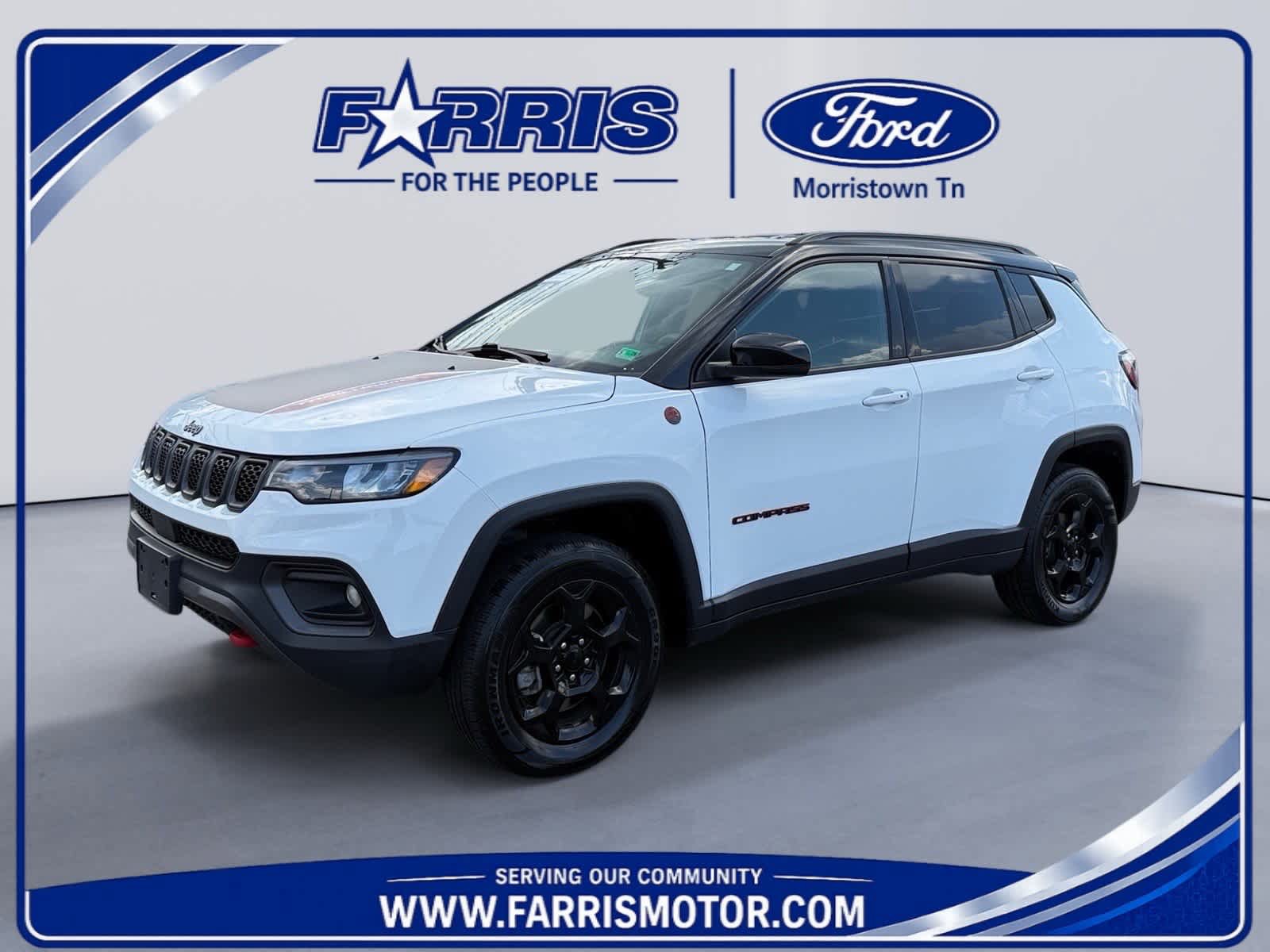 Used 2024 Jeep Compass Trailhawk AWD/4WD image 1