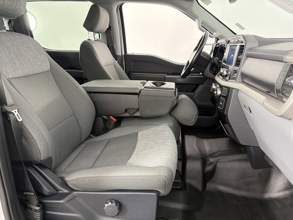 Certified 2021 Ford F150 XLT w/ Equipment Group 301A Mid image 30