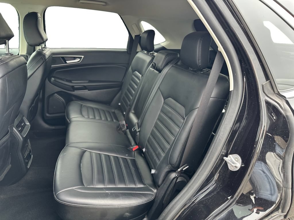 Certified 2024 Ford Edge SEL w/ Convenience Package AWD/4WD image 32