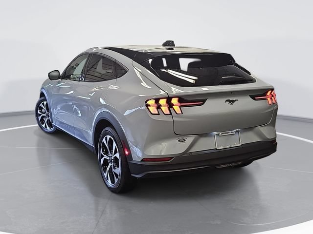 Certified 2025 Ford Mustang Mach-E Select RWD image 5