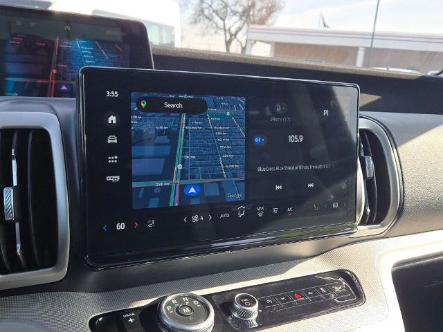 Certified 2025 Ford Expedition Active image 33