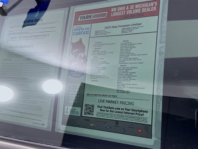 Used 2023 Jeep Compass Limited image 14