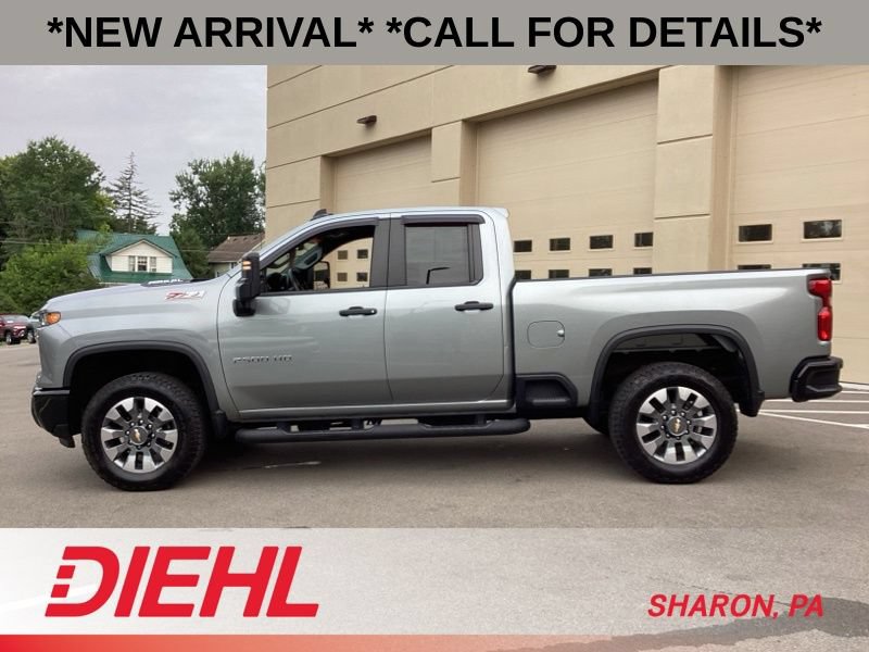 Used 2024 Chevrolet Silverado 2500 Custom w/ Custom Value Package AWD/4WD image 5