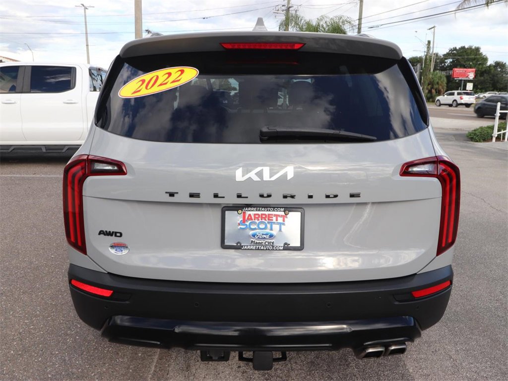 Used 2022 Kia Telluride SX w/ SX Prestige Package image 4