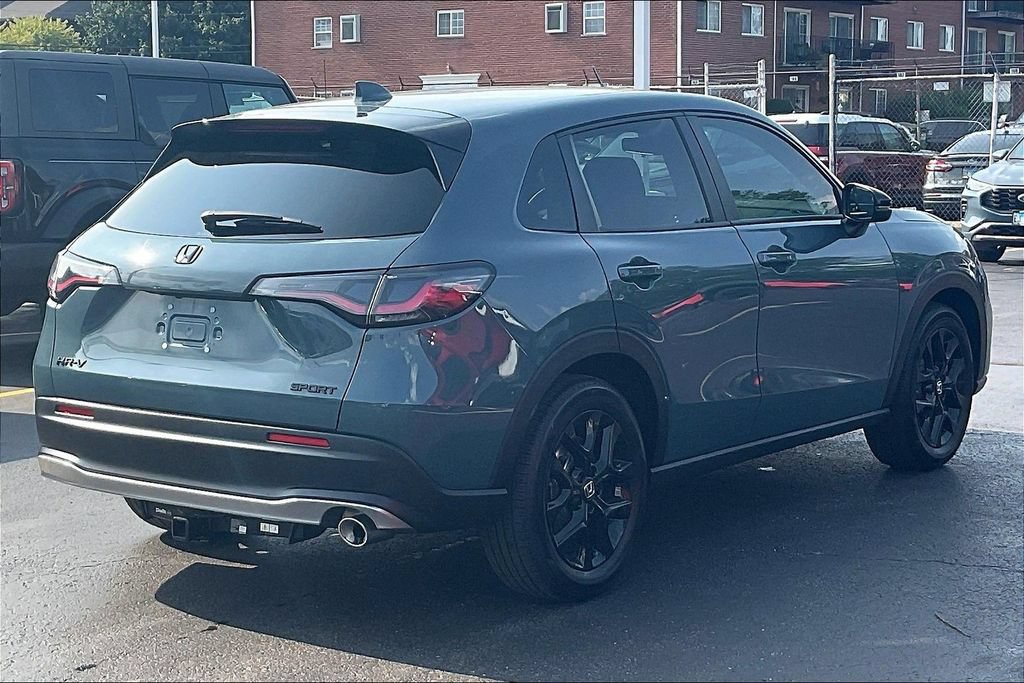 Used 2024 Honda HR-V Sport image 12
