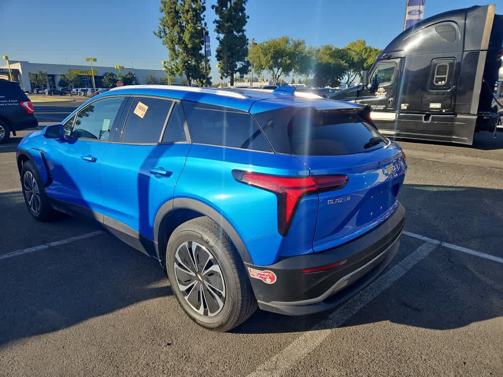 Used 2024 Chevrolet Blazer EV LT AWD/4WD image 5