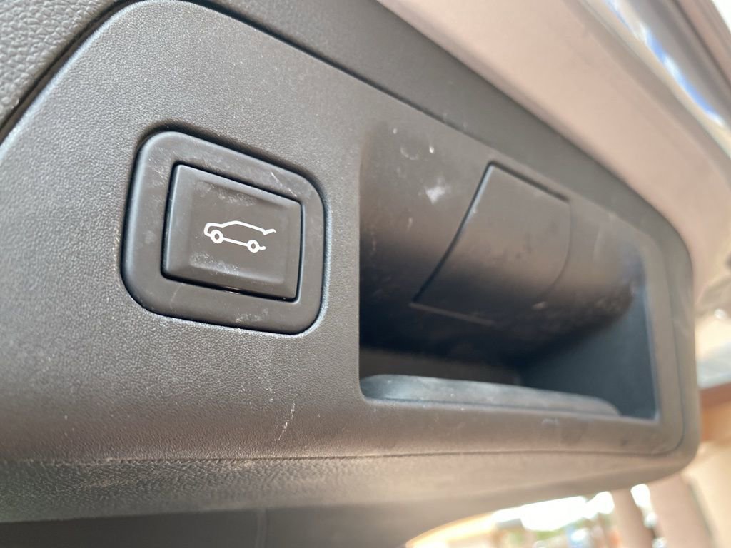 Used 2023 Buick Envision Preferred image 14