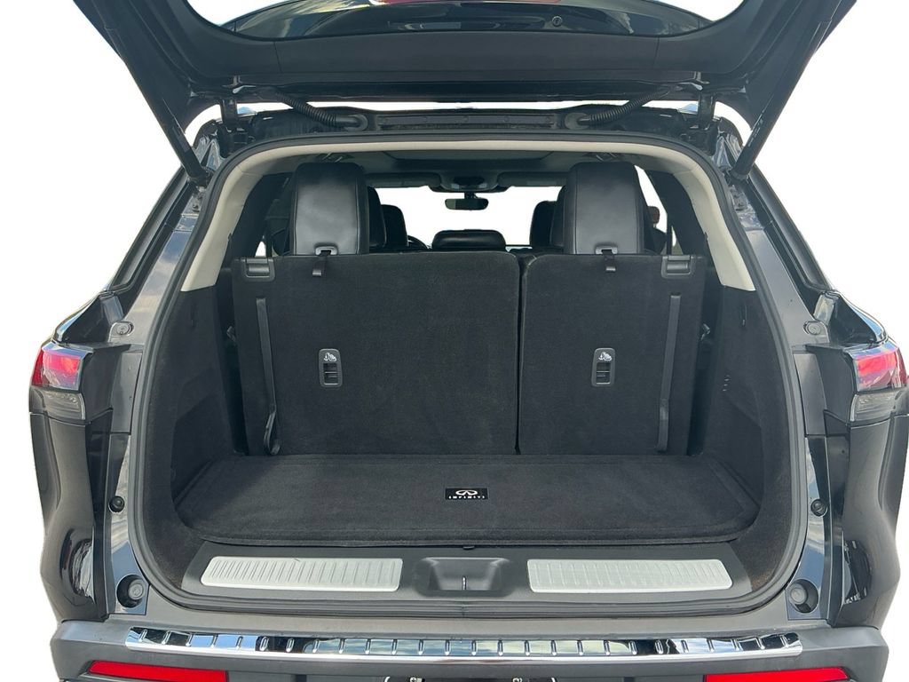 Used 2023 INFINITI QX60 Luxe w/ Cargo Package FWD image 24