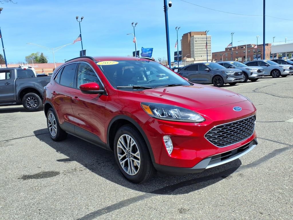 Certified 2022 Ford Escape SEL AWD/4WD image 3