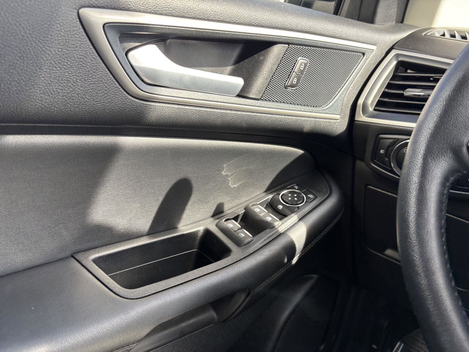 Certified 2024 Ford Edge SEL w/ Convenience Package image 13