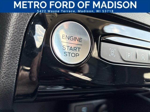 Certified 2023 Ford Escape Platinum AWD/4WD image 31