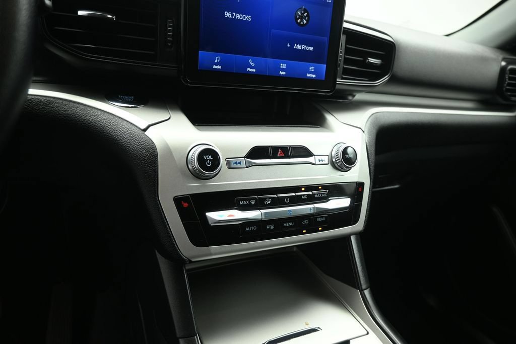 Certified 2022 Ford Explorer XLT RWD image 14