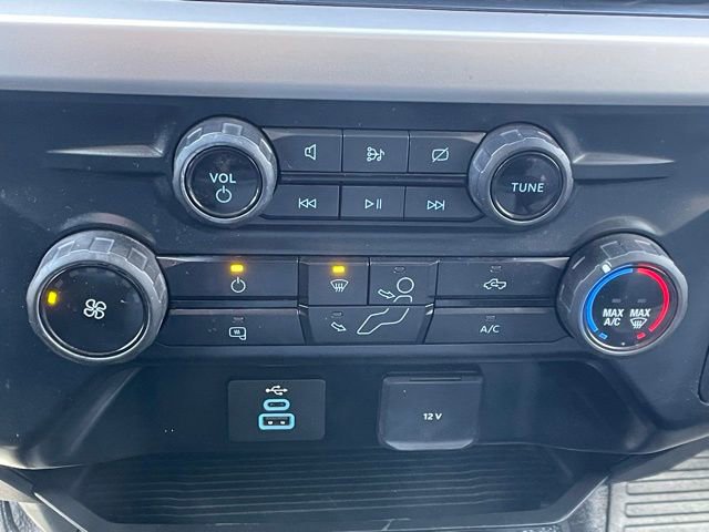Certified 2023 Ford F550 4x4 Regular Cab Super Duty image 26