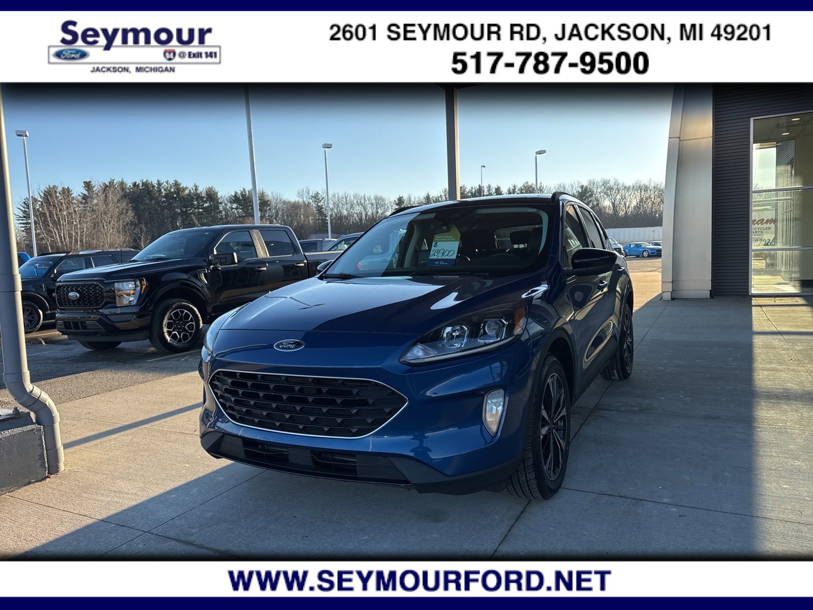 Certified 2022 Ford Escape SEL w/ SEL Stealth AWD Package image 9