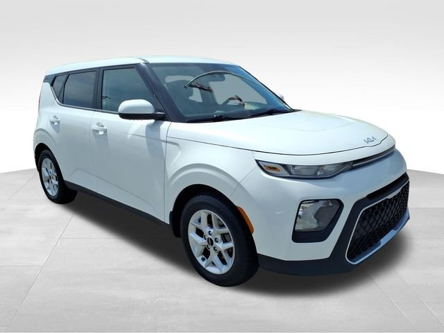 Used 2022 Kia Soul LX w/ Technology Package FWD image 13