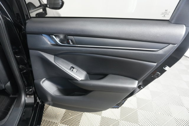 Used 2022 Honda Accord Sport image 30
