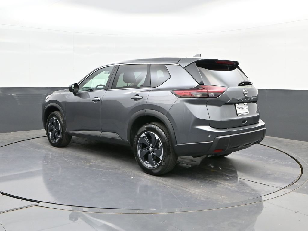 Used 2025 Nissan Rogue SV AWD/4WD image 5