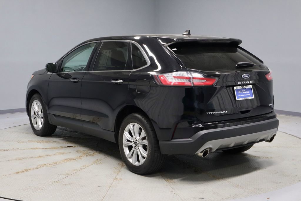 Certified 2024 Ford Edge Titanium AWD/4WD image 10
