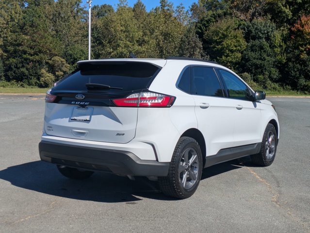 Certified 2022 Ford Edge SEL w/ Sport Appearance Package image 5