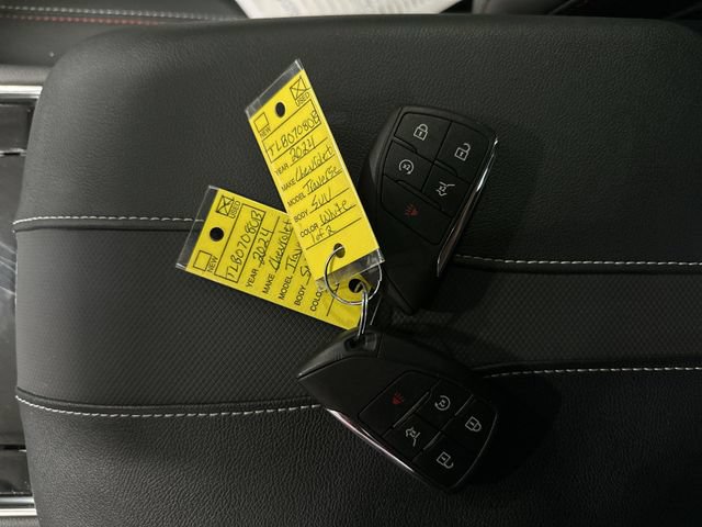 Used 2024 Chevrolet Traverse RS AWD/4WD image 33