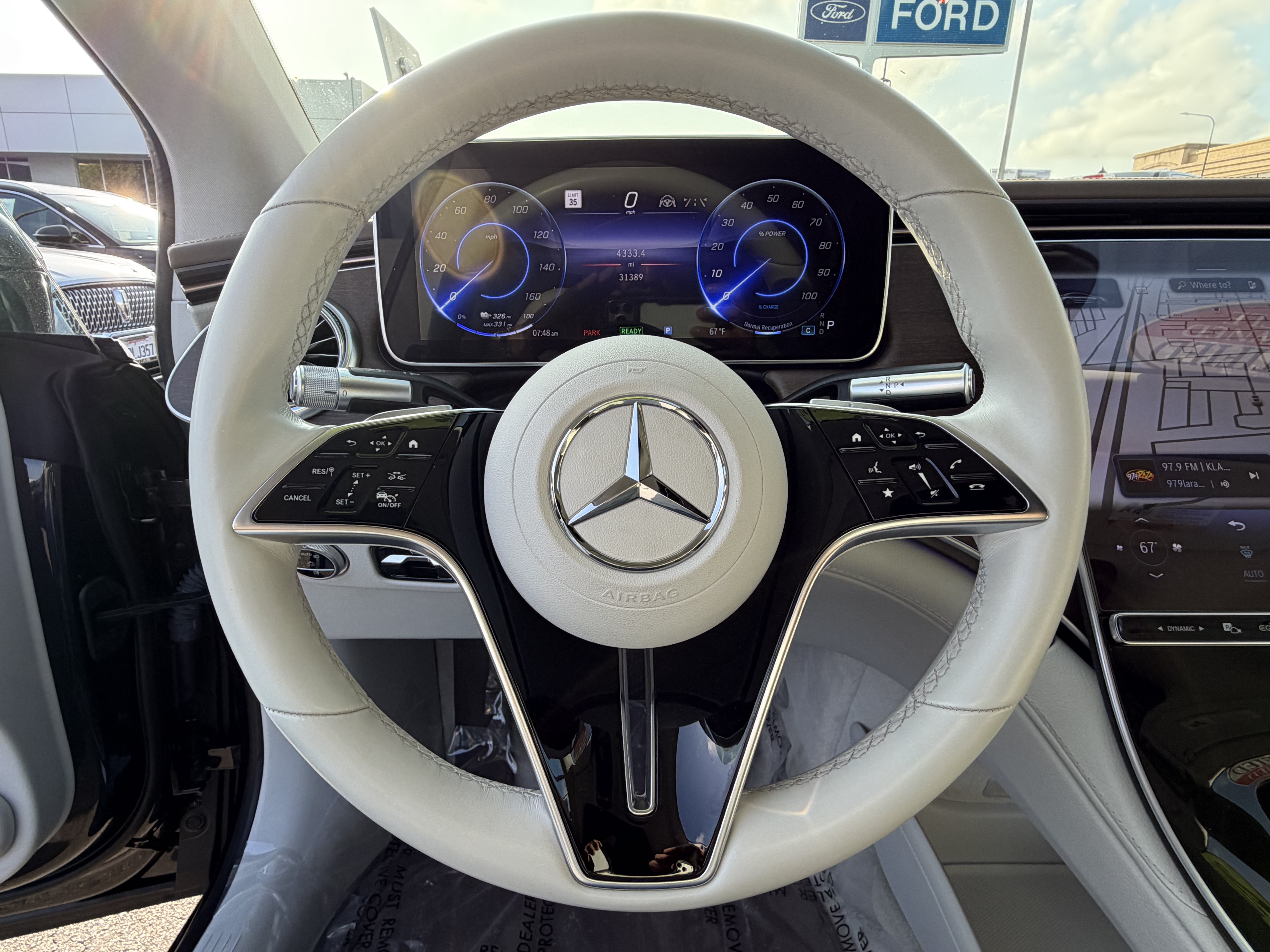 Used 2022 Mercedes-Benz EQS 450+ Sedan image 15