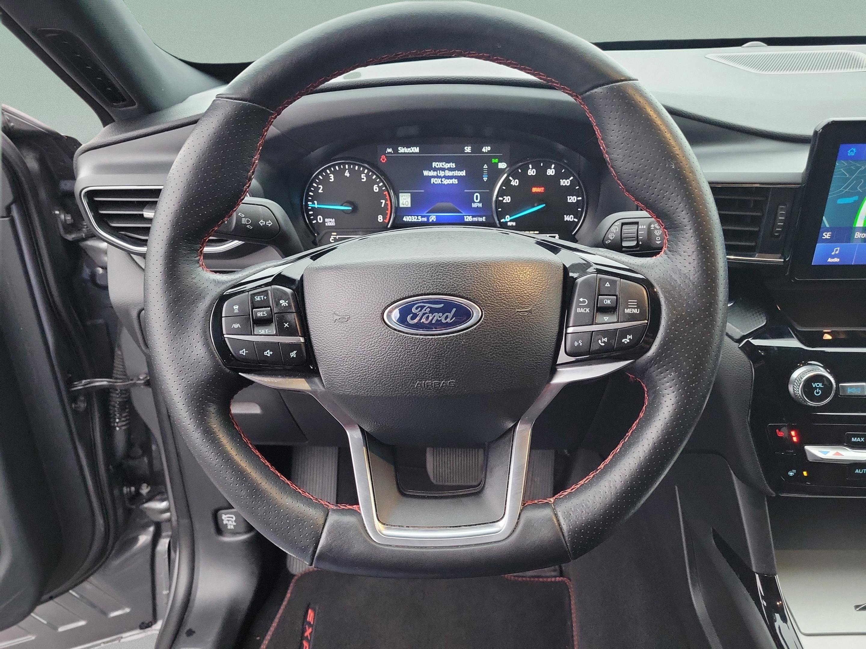 Certified 2023 Ford Explorer ST-Line w/ Class IV Trailer Tow Package image 28