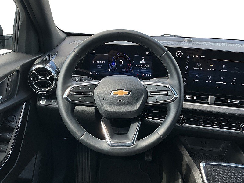 Used 2026 Chevrolet Equinox LT FWD image 15