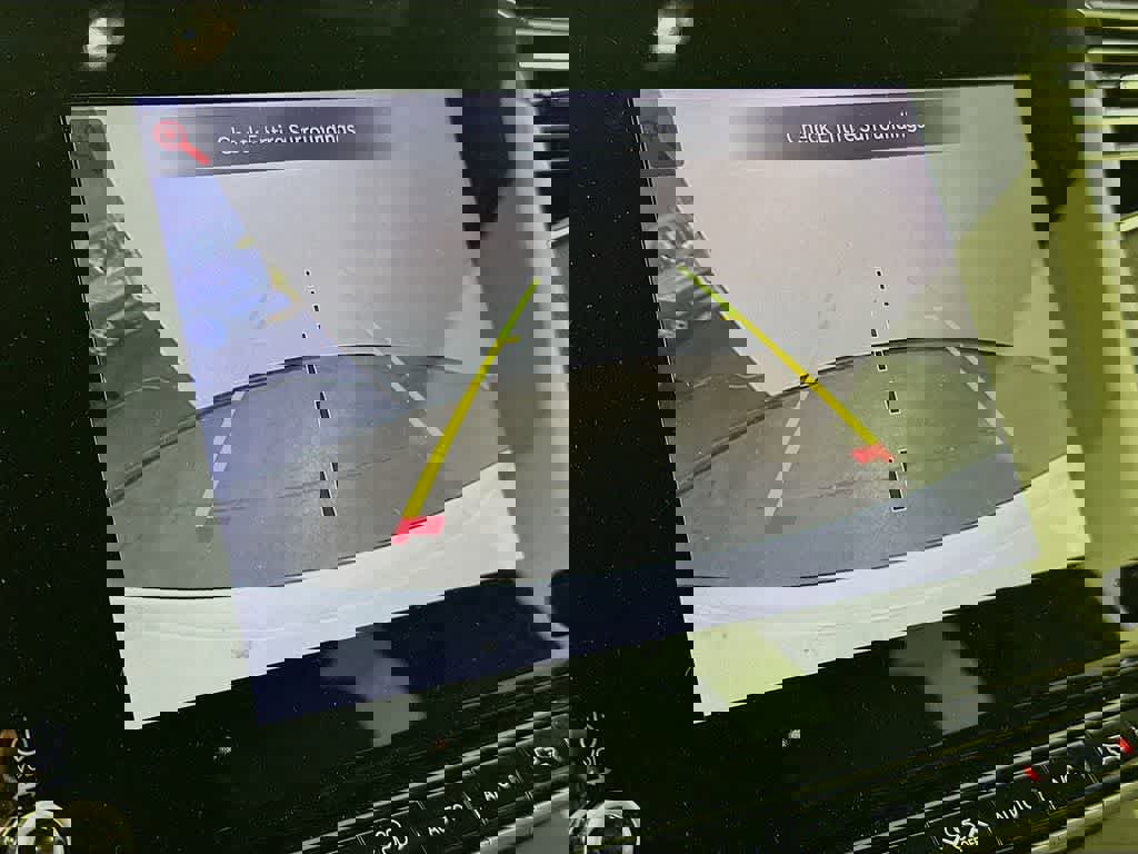 Used 2023 Jeep Wagoneer Series III w/ Preferred Equipment Group image 29