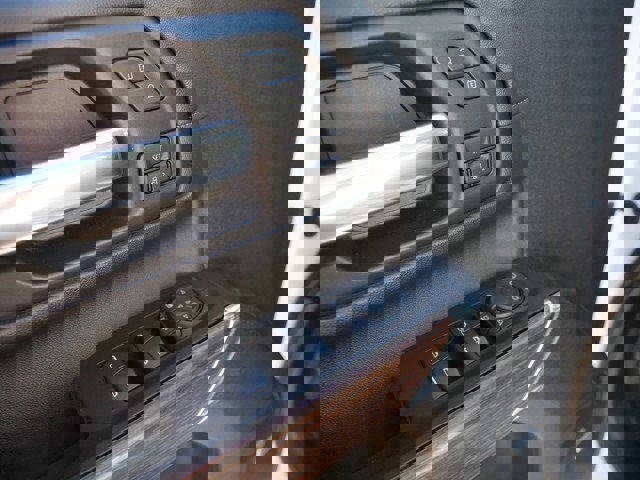 Used 2020 Chevrolet Silverado 2500 High Country w/ Z71 Off-Road Package image 16