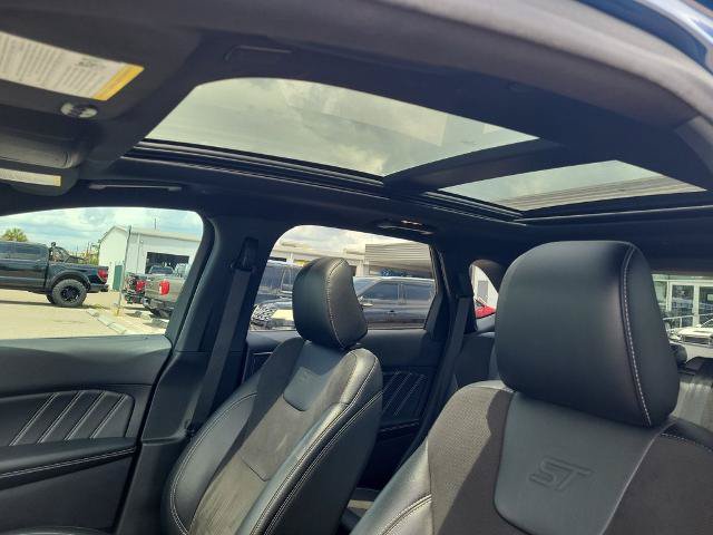 Certified 2021 Ford Edge ST w/ Equipment Group 401A AWD/4WD image 29