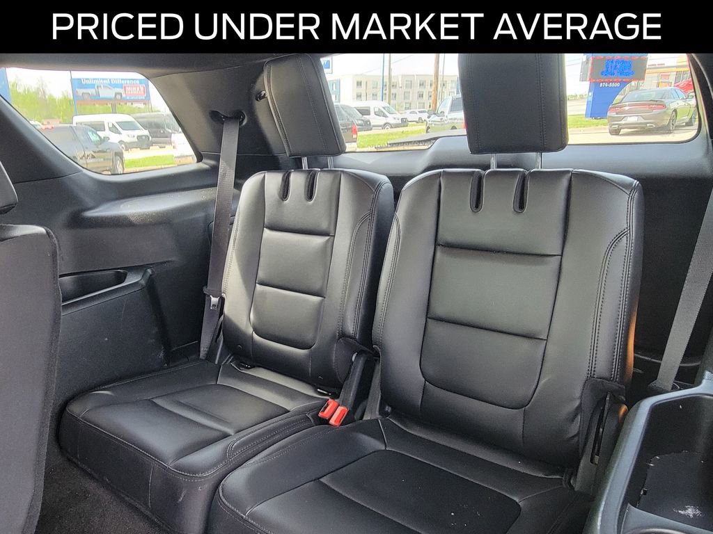 Certified 2018 Ford Explorer XLT w/ Equipment Group 202A image 13