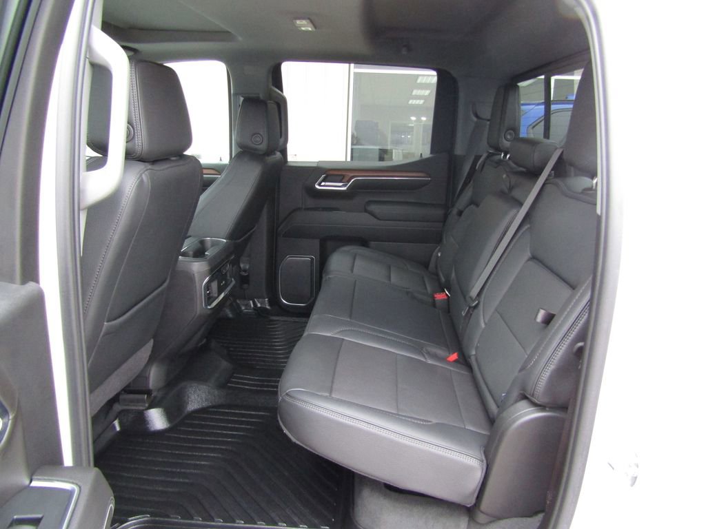 Used 2023 GMC Sierra 1500 Denali w/ Technology Package AWD/4WD image 41