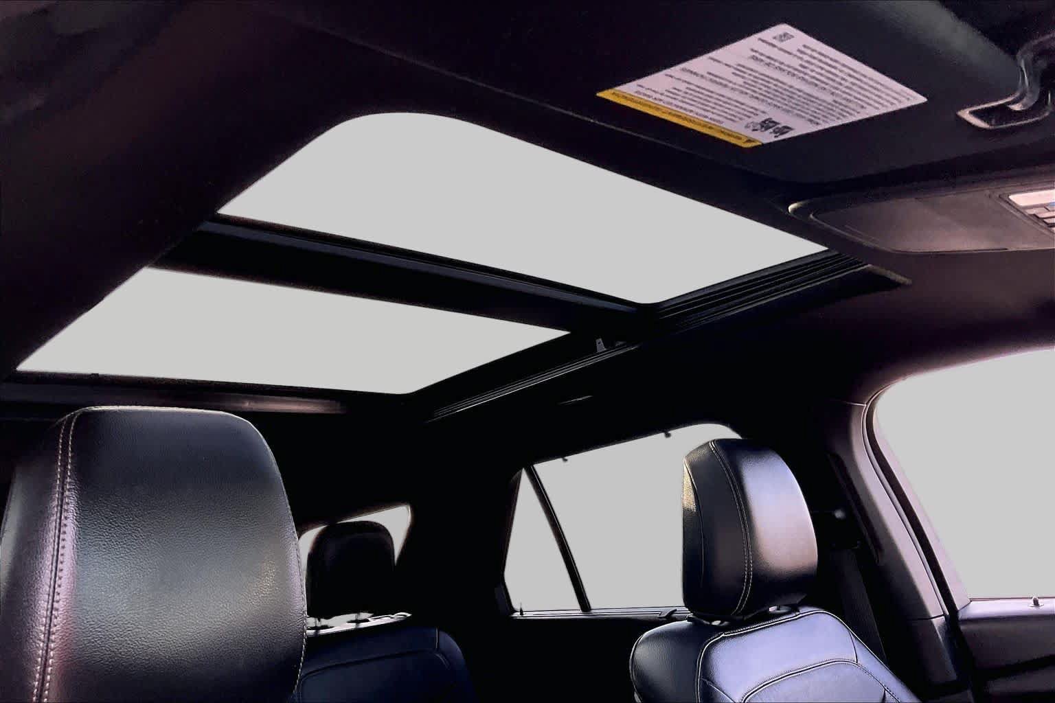 Certified 2020 Ford Explorer Limited AWD/4WD image 20