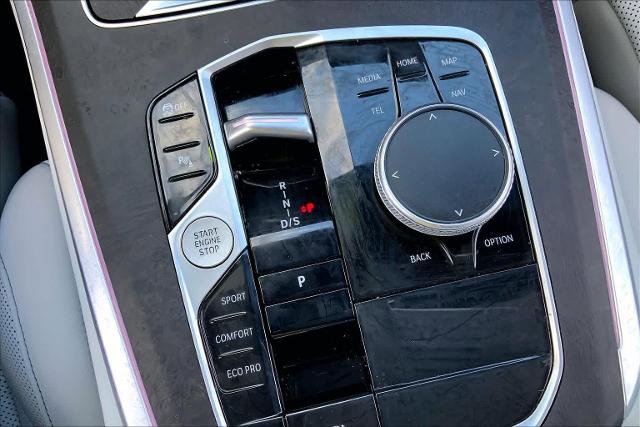 Used 2024 BMW X5 sDrive40i w/ Parking Assistance Package image 32