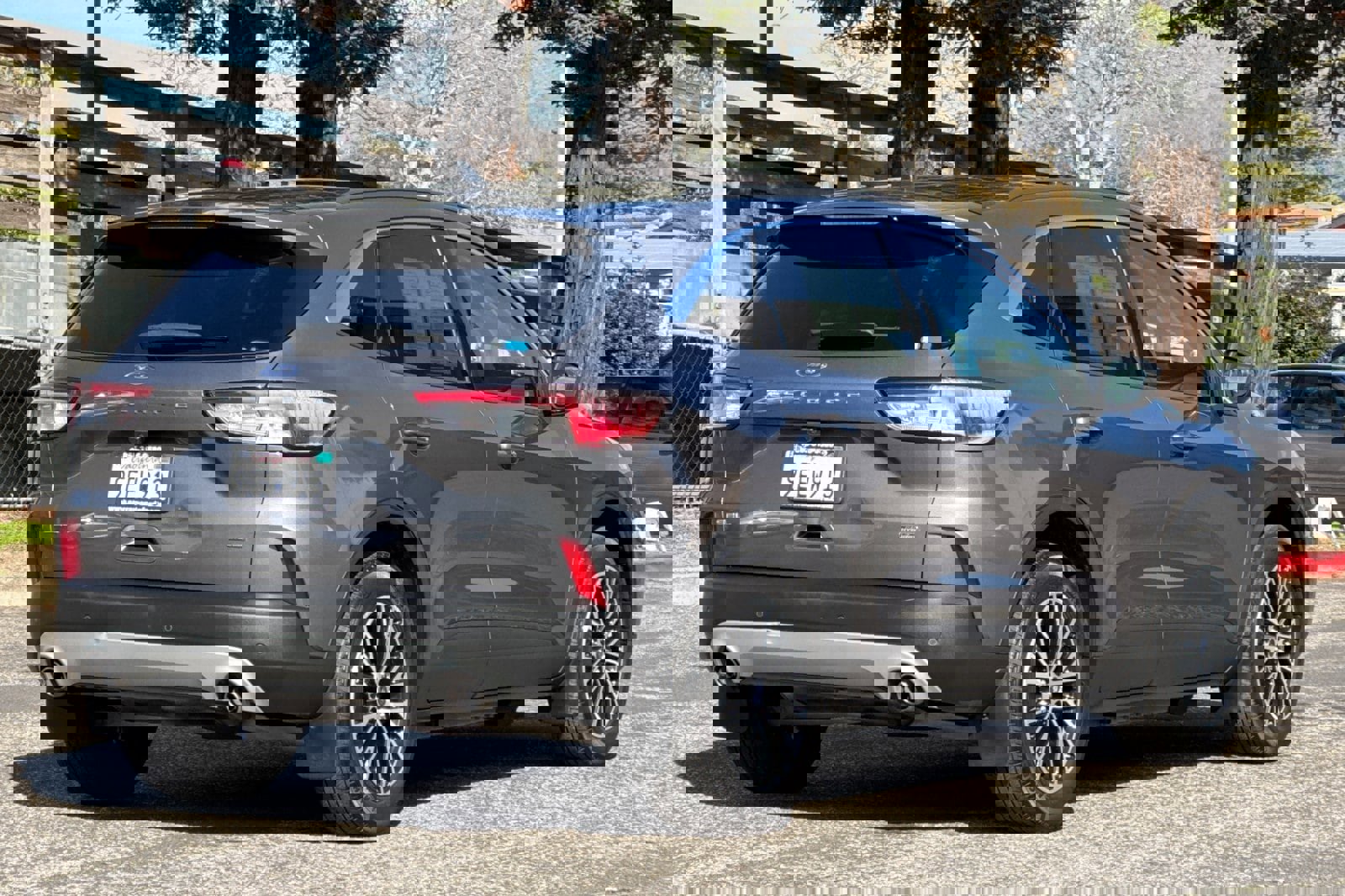 Certified 2022 Ford Escape SEL w/ Technology Package image 4