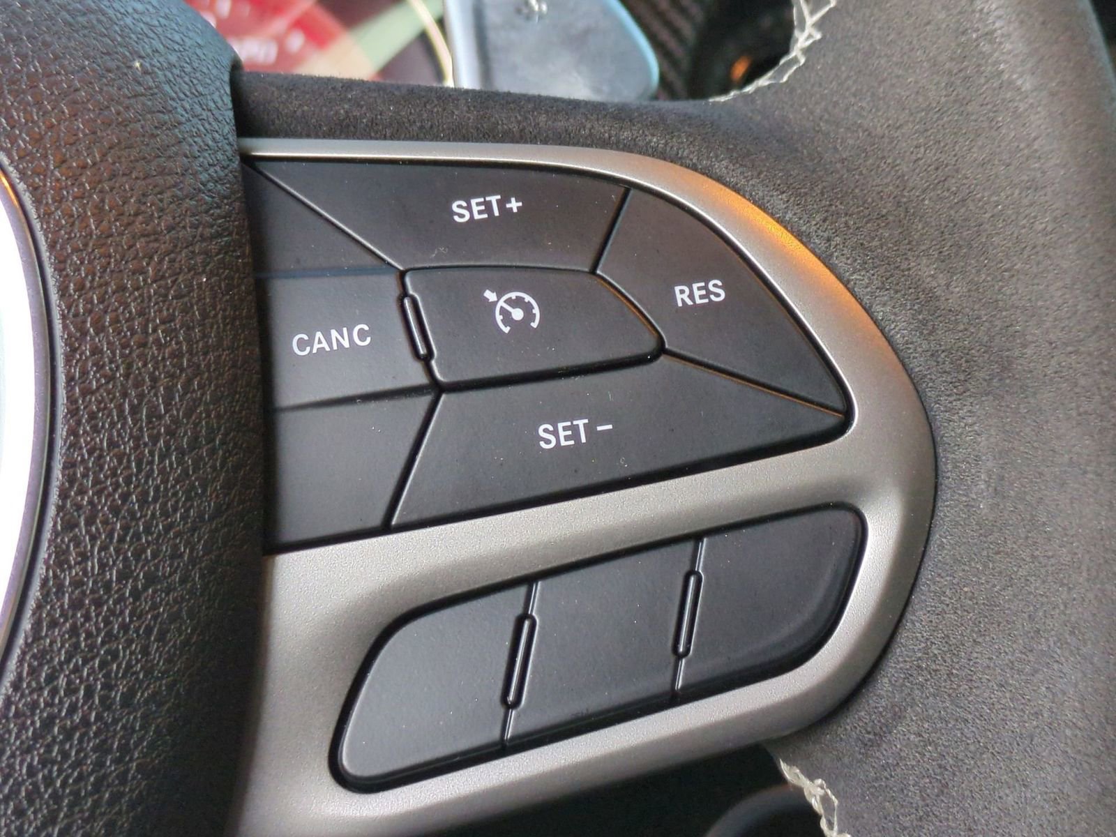 Used 2021 Dodge Charger SRT Hellcat w/ Harman/Kardon Audio Group image 30