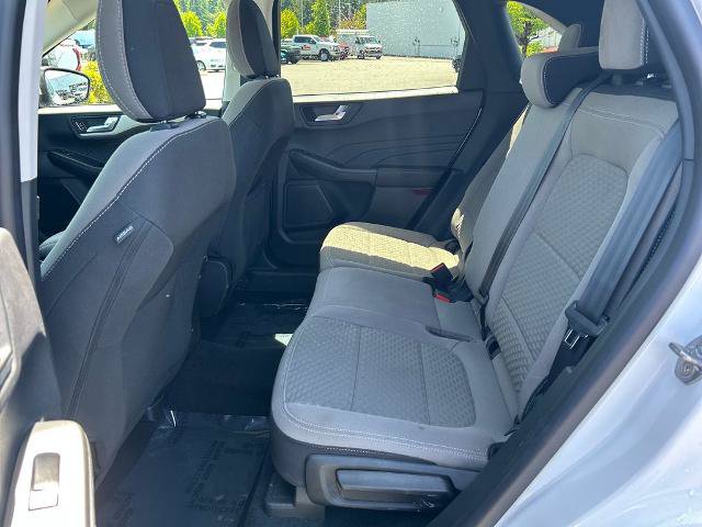 Certified 2021 Ford Escape SE w/ Cold Weather Package AWD/4WD image 9