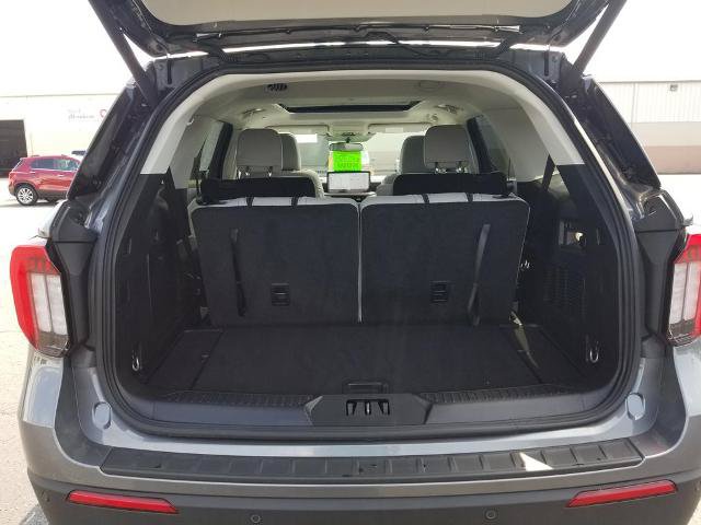 Certified 2025 Ford Explorer Active w/ Active Comfort Package AWD/4WD image 4