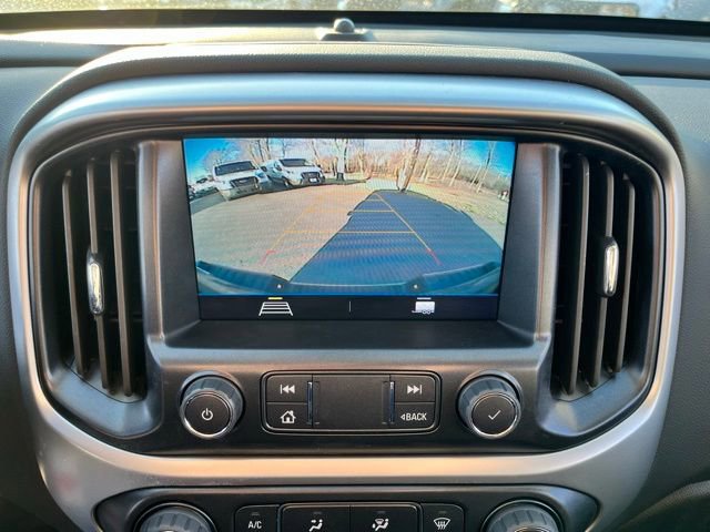 Used 2022 Chevrolet Colorado LT w/ LT Convenience Package image 32