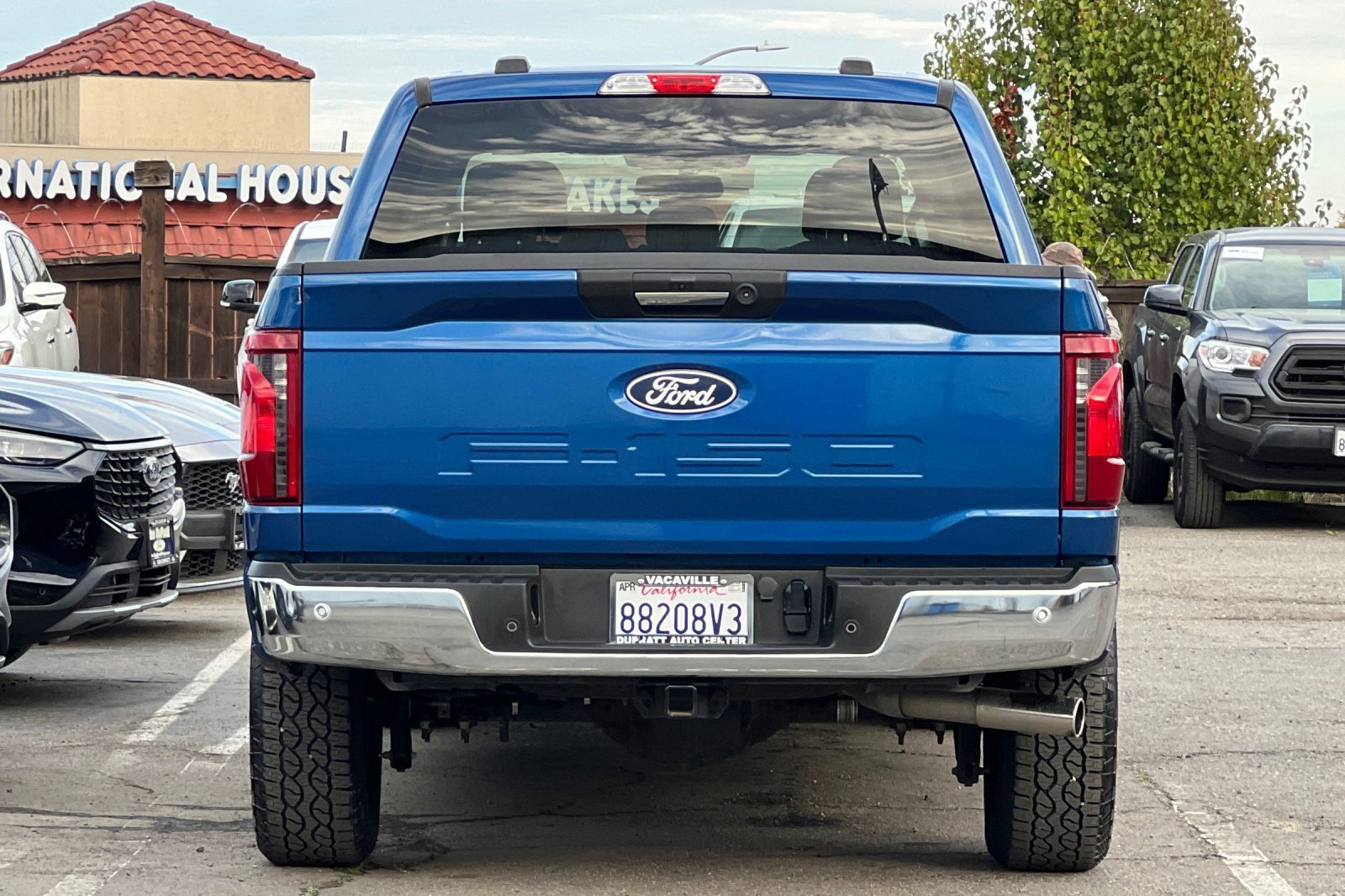 Certified 2024 Ford F150 XLT w/ Mobile Office Package image 4