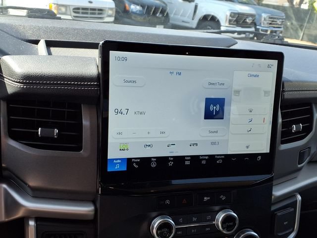Certified 2024 Ford Expedition XLT AWD/4WD image 6