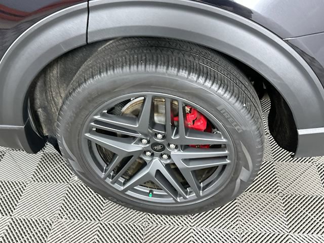 Certified 2025 Ford Explorer ST image 39