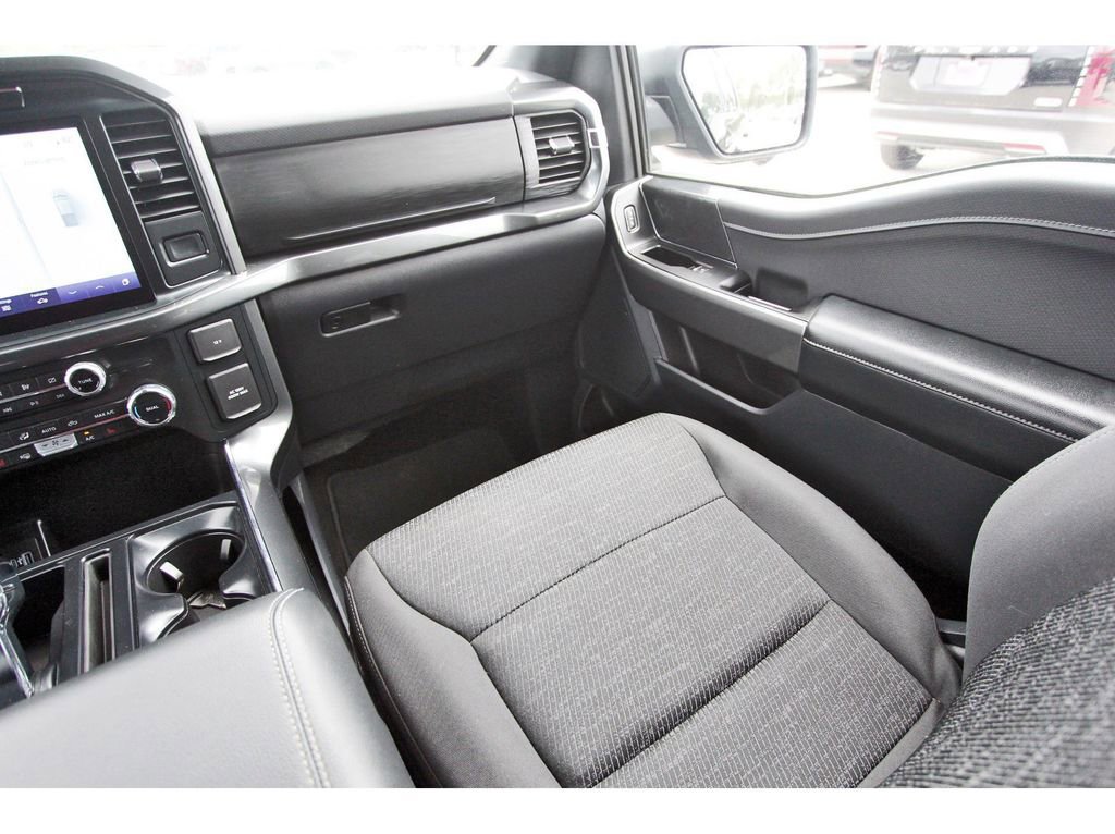 Certified 2022 Ford F150 XLT w/ Equipment Group 302A High image 13