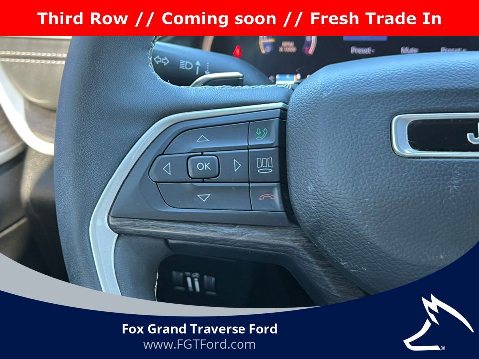 Used 2023 Jeep Grand Cherokee L Limited image 23